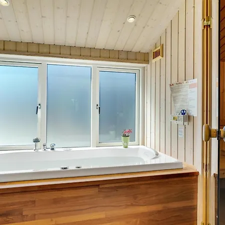 Dorothe - 1-4km From The Sea By Interhome *