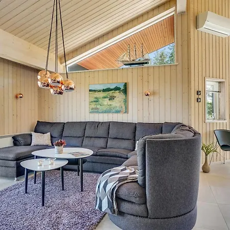 Dorothe - 1-4km From The Sea By Interhome Feriehus